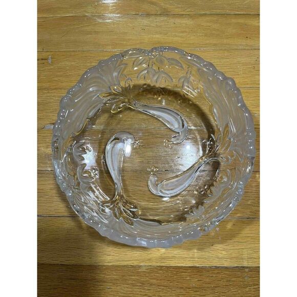 Vintage Frosted Crystal Glass Bowl Floral & Bird Design Scalloped Edge 9" - Picture 3 of 4